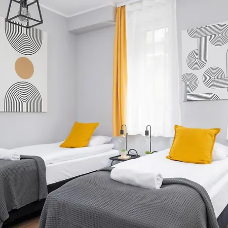 Stylowe Apartamenty Typu Studio Na Parterze W Centrum Katowic Blisko Rynku By Noclegi Renters Katowice Exterior photo